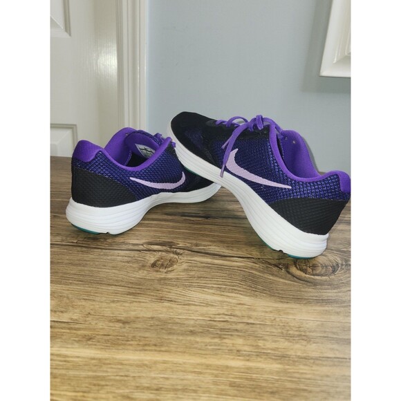 Nike Women's Revolution 3 Running Shoes. Black/Purple; Size US 11 - Picture 5 of 16